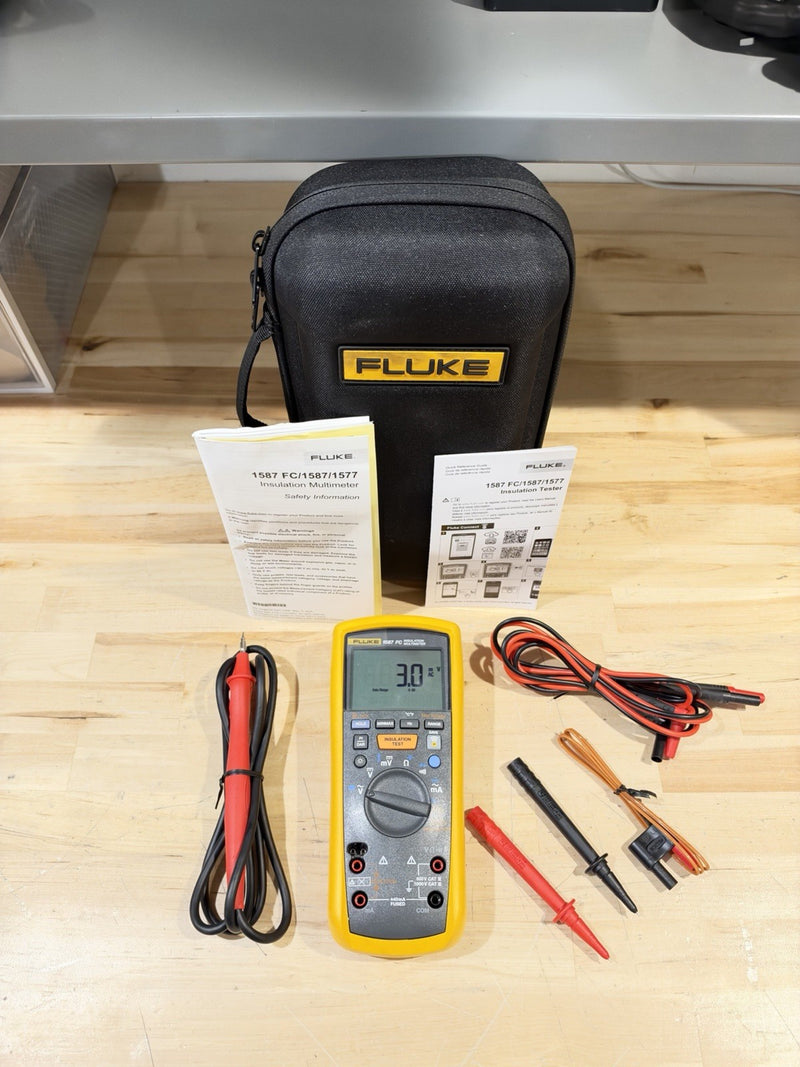 FLUKE 1587 FC 2 IN 1 HANDHELD DIGITAL INSULATION MULTIMETER W/ ACCESSORIES