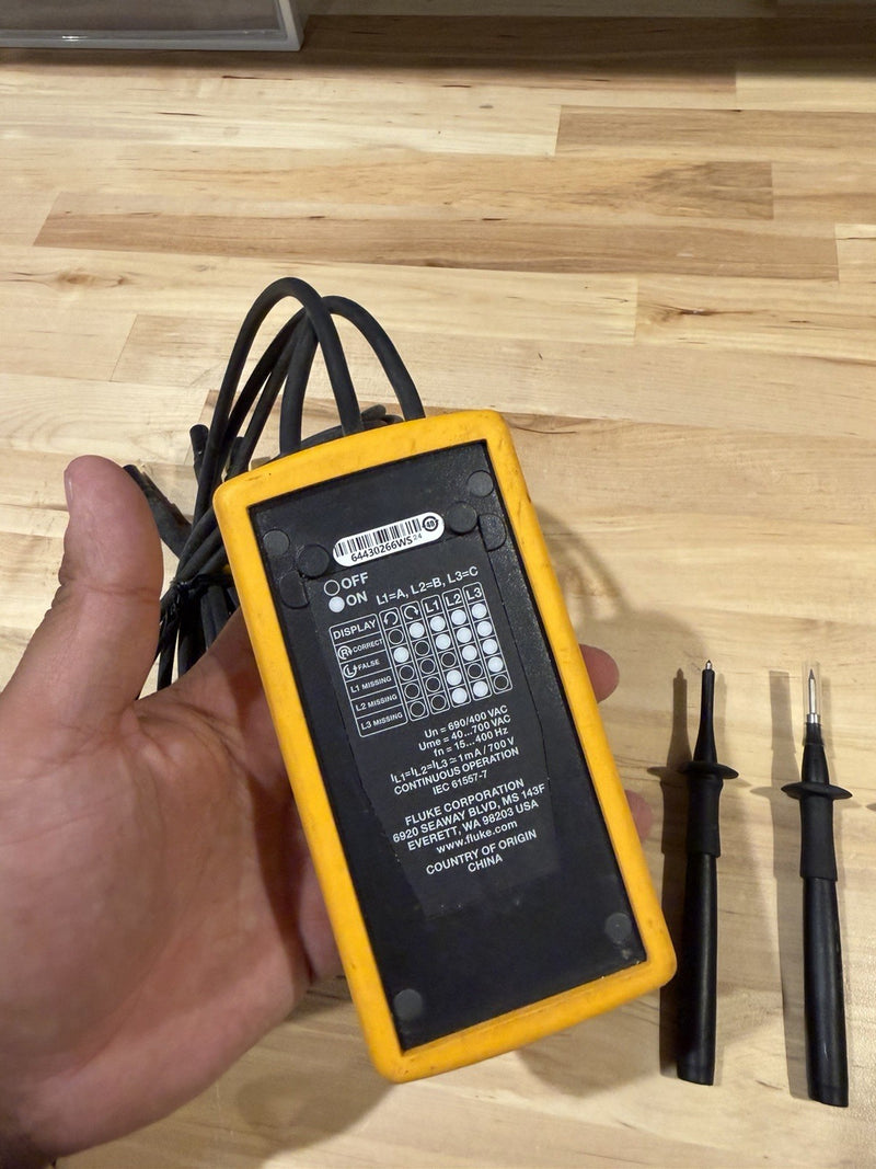 FLUKE 9040 DIGITAL PHASE ROTATION INDICATOR METER (SHIPS FAST) TESTED