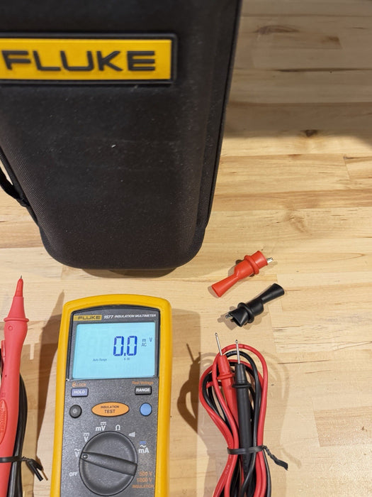 FLUKE 1577 INSULATION MULTIMETER W/ LEADS & CASE (TESTED) SHIPS FAST NEW SEALED