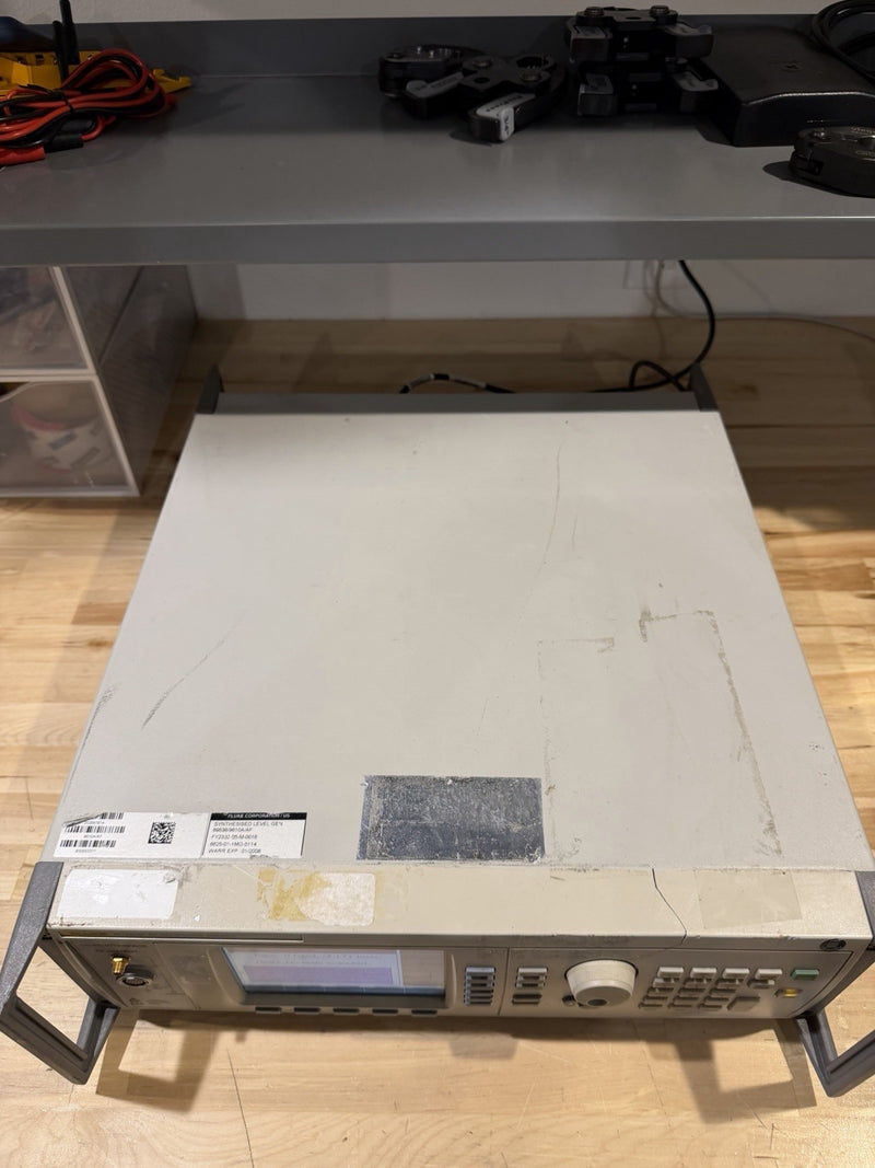 FLUKE 9610A/AF RF REFERENCE SOURCE - FREE SHIPPING (TESTED PASS ALL TESTS)
