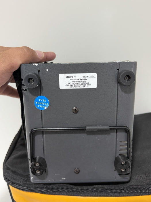FLUKE 9102S DRY-WELL CALIBRATOR WITH BAG & CHARGER CALIBRATED 2024