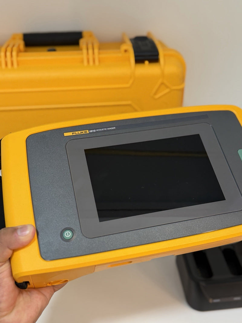 FLUKE ii910 ACOUSTIC IMAGER KIT W/ ACCESSORIES FREE SHIPPING (TESTED)