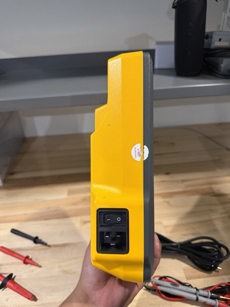 FLUKE ESA615 230V ELECTRICAL SAFETY ANALYZER TESTER WITH LEADS & CHARGER TESTED