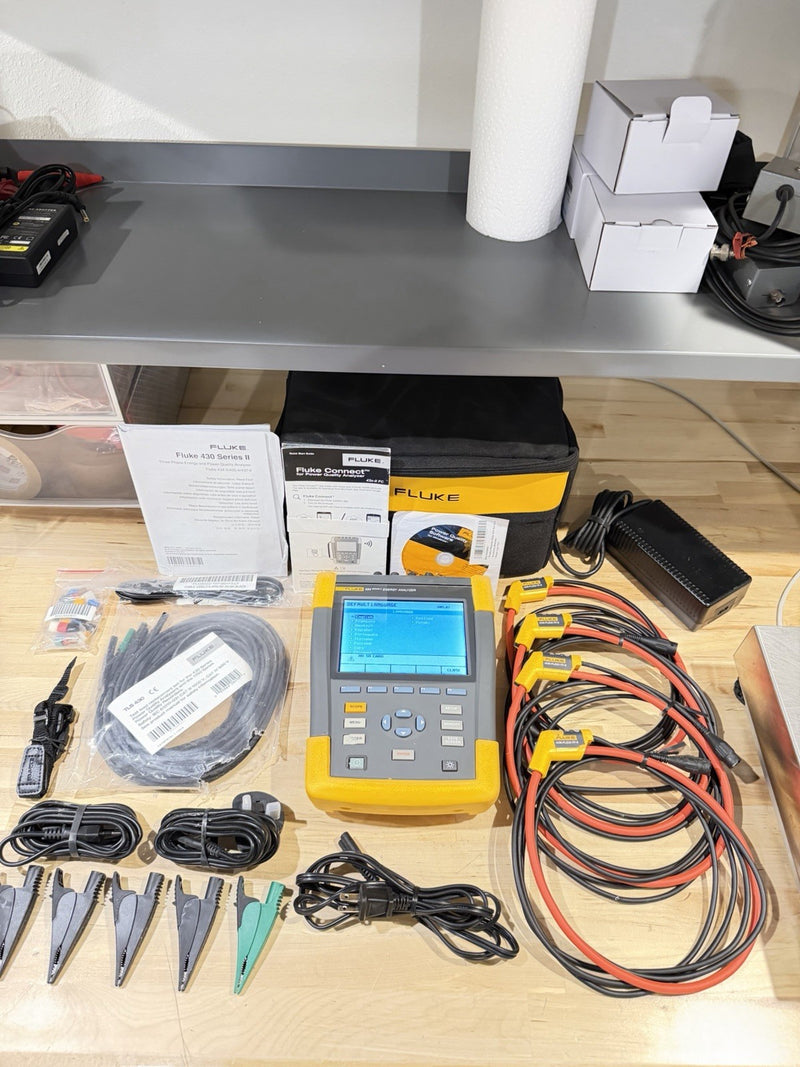 FLUKE 434 SERIES II ENERGY ANALYZER KIT WITH ACCESSORIES TESTED