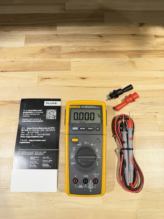 FLUKE 233 REMOTE DISPLAY AUTOMOTIVE DIGITAL  MULTIMETER (FREE SHIPPING)