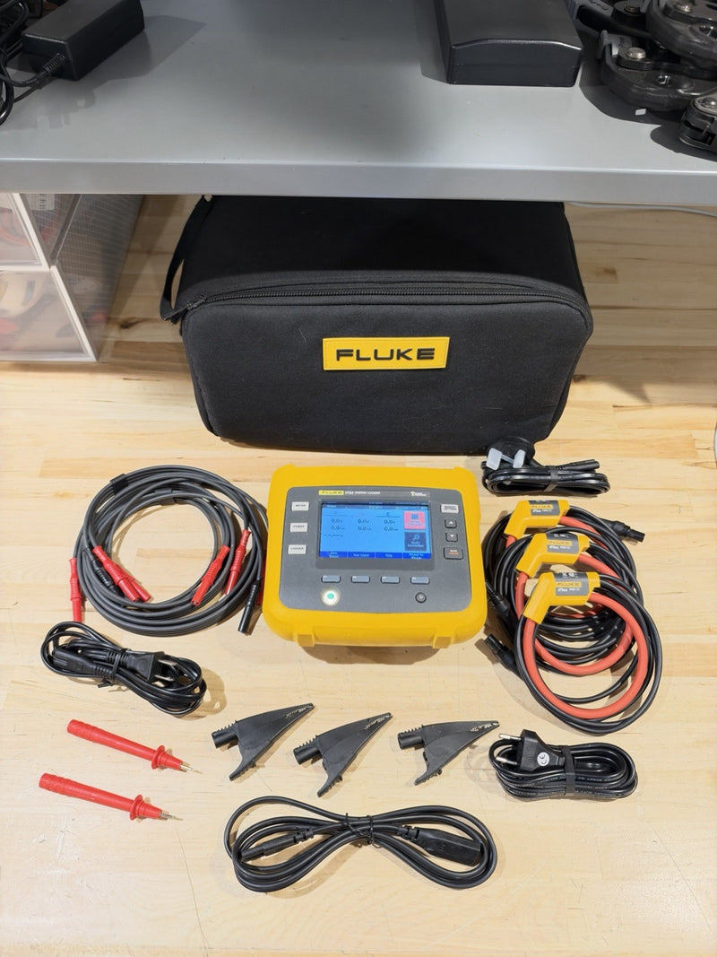 FLUKE 1734 ENERGY LOGGER KIT W/ ACCESSORIES (FREE SHIPPING)
