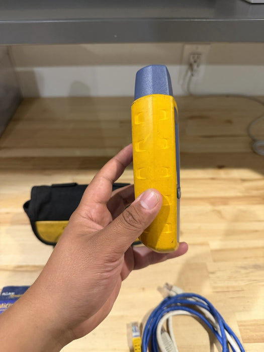 FLUKE NETWORKS MICROSCANNER 2 W/ BAG & MANUAL / SHIPS FAST
