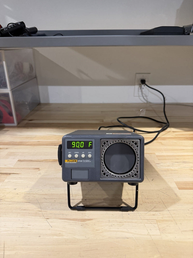 FLUKE 9132 PORTABLE IR INFRARED CALIBRATOR 50°C TO 500°C (TESTED) FREE SHIPPING