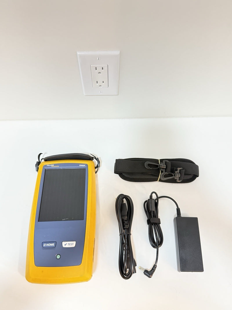 FLUKE NETWORKS VERSIV DSX MAINFRAME WITH CHARGER TESTED