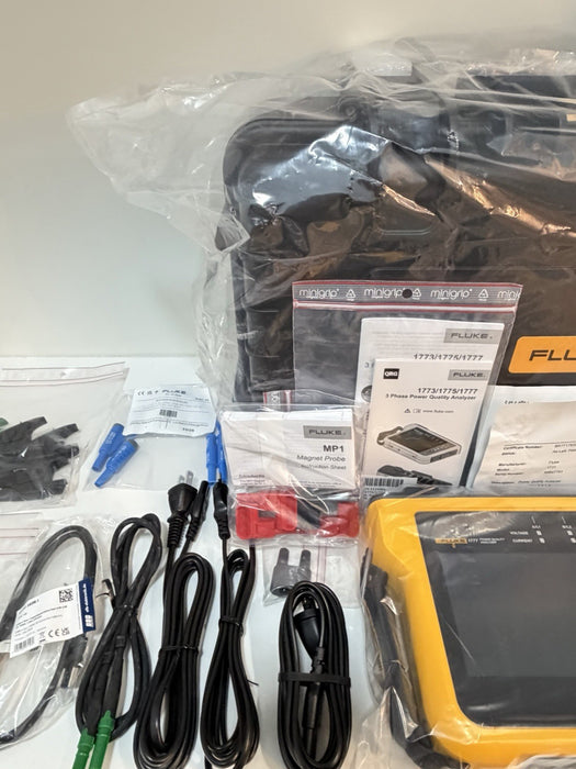 FLUKE 1777 POWER QUALITY ANALYZER (NEW FACTORY SEALED)CALIBRATED 2027 SHIPS FAST