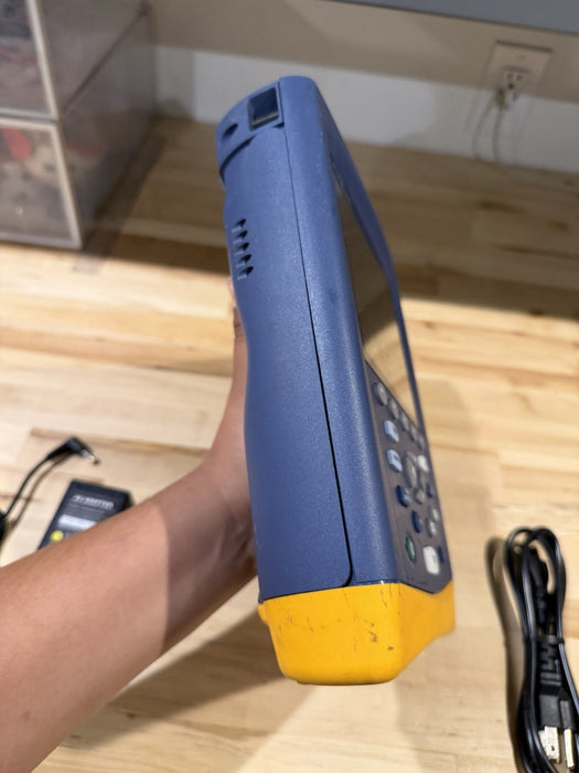 FLUKE NETWORKS OF-500 OPTICAL OPTIFIBER ANALYZER TESTED