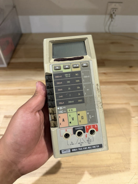 FLUKE 8060A TRUE RMS MULTIMETER FOR PARTS