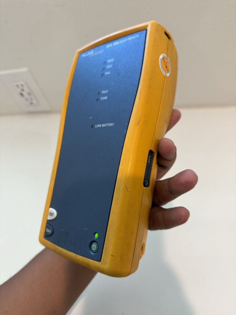 FLUKE NETWORKS DTX-1800 SMART REMOTE ONLY - TURNS ON NO BATTERY