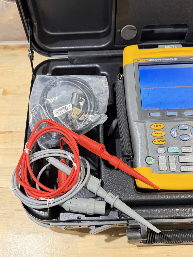 FLIKE 199C 200MHZ 2.5GS/s SCOPEMETER COLOR W/ ACCESSORIES (CALIBRATED 2025)