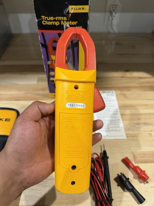 FLUKE 337 TRUE RMS CLAMP METER NEW