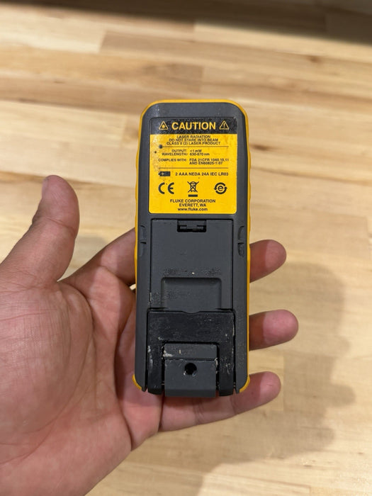 FLUKE 421D LASER DISTANCE METER TESTED