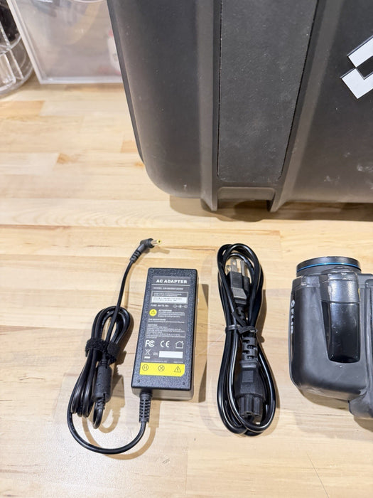 FLIR T440 THERMAL IMAGING CAMERA W/ ACCESSORIES & CASE (TESTED) FREE SHIPPING