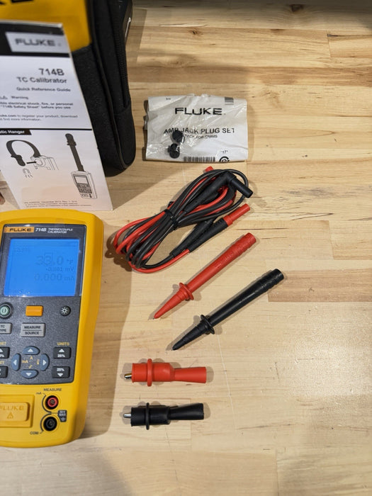 FLUKE 714B THERMOCOUPLE CALIBRATOR (NEW FACTORY SEALED) MFD-2024 (CAL-2024) NEW
