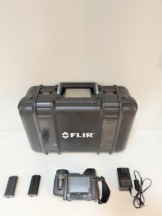 FLIR T440 THERMAL IMAGING CAMERA WITH ACCESSORIES & CASE TESTED