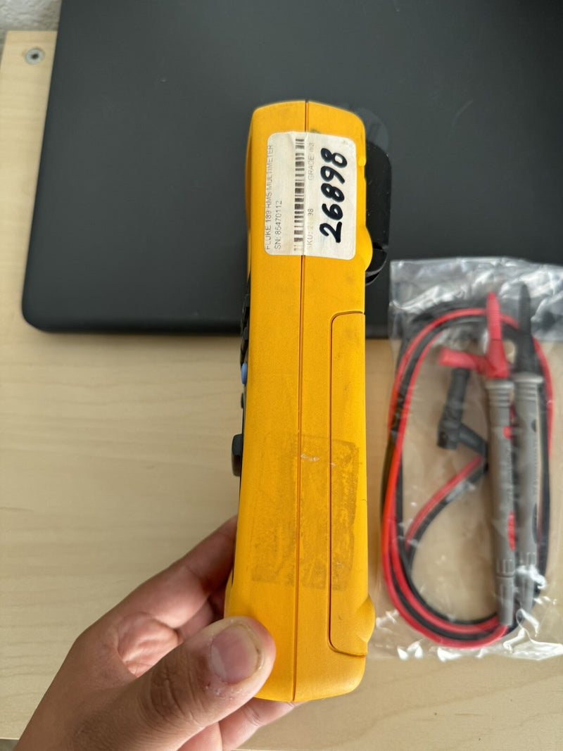 FLUKW 189 TRUE RMS MULTIMETER WITHLEAD SET