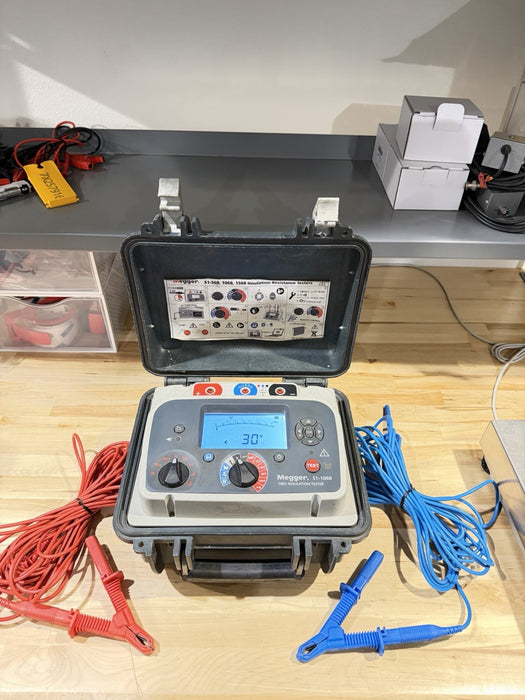 MEGGER S1-1068 10KV INSULATION TESTER W/ LEADS & CHARGER (FREE SHIPPING) TESTED