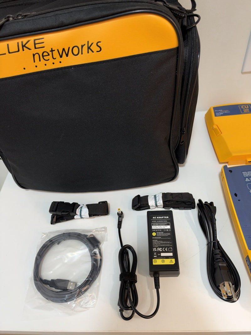 FLUKE NETWORKS DSX2-8000 VERSIV 2 CAT6A CAT8 LAN CABLE CERTIFIER TESTER DSX-8000