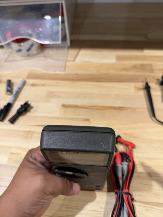 FLUKE 77/AN MULTIMETER WITH LEADS TESTED