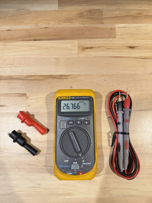 FLUKE 705 LOOP CALIBRATOR W/ LEADS & CLIPS - FREE SHIPPING