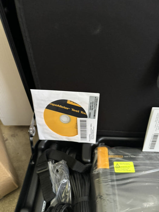 FLUKE 190M-4 4 CHANNEL 200 MHZ MEDICAL SCOPEMETER / NEW SEALED