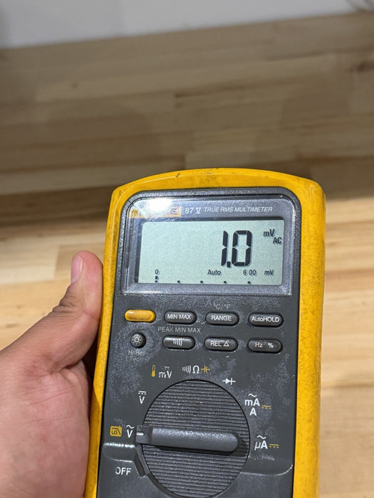FLUKE 87V TRUE RMS MULTIMETER W/ LEADS (TESTED) SHIPS FAST