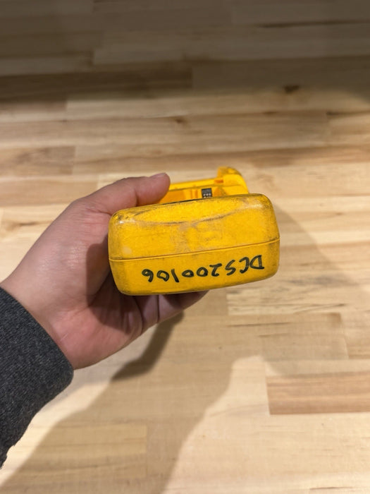 FLUKE 187 TRUE RMS MULTIMETER FOR PARTS