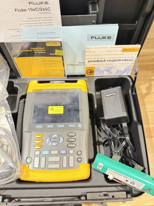 FLUKE 199C 200MHZ 2.5GS/S SCOPEMETER COLOR WITH ACCESSORIES