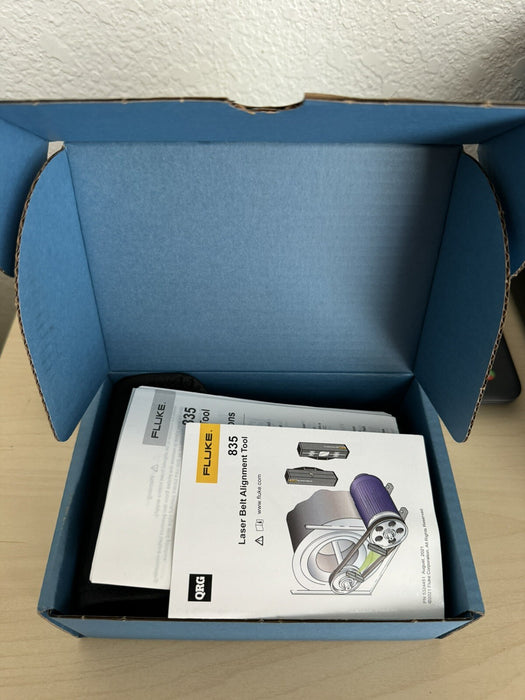 FLUKE 835 LASER BELT ALIGNMENT TOOL WITH CASE