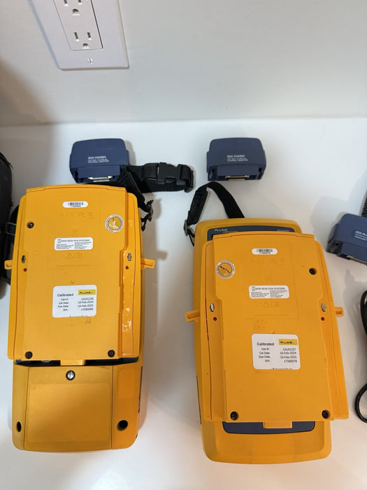 FLUKE NETWORKS DSX-5000 TESTER KIT CALIBRATED 2025