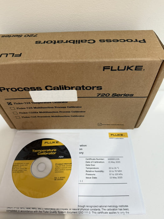 FLUKE 724 TEMPERATURE CALIBRATOR METER / NEW SEALED - SHIPS FAST