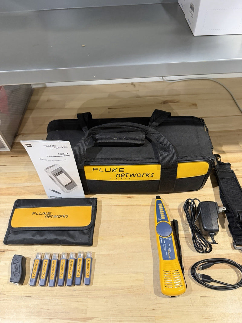 FLUKE NETWORKS LIQ-100 LINKIQ KIT CABLE & NETWORK TESTER W ACCESSORIES
