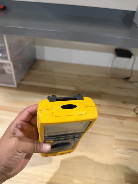 FLUKE 189 TRUE RMS MULTIMETER FOR PARTS