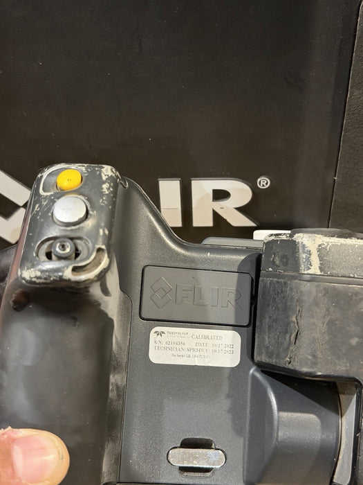 FLIR T440 THERMAL IMAGING CAMERA W/ CHARGER & BATTERY (TESTED)FREE SHIPPING READ