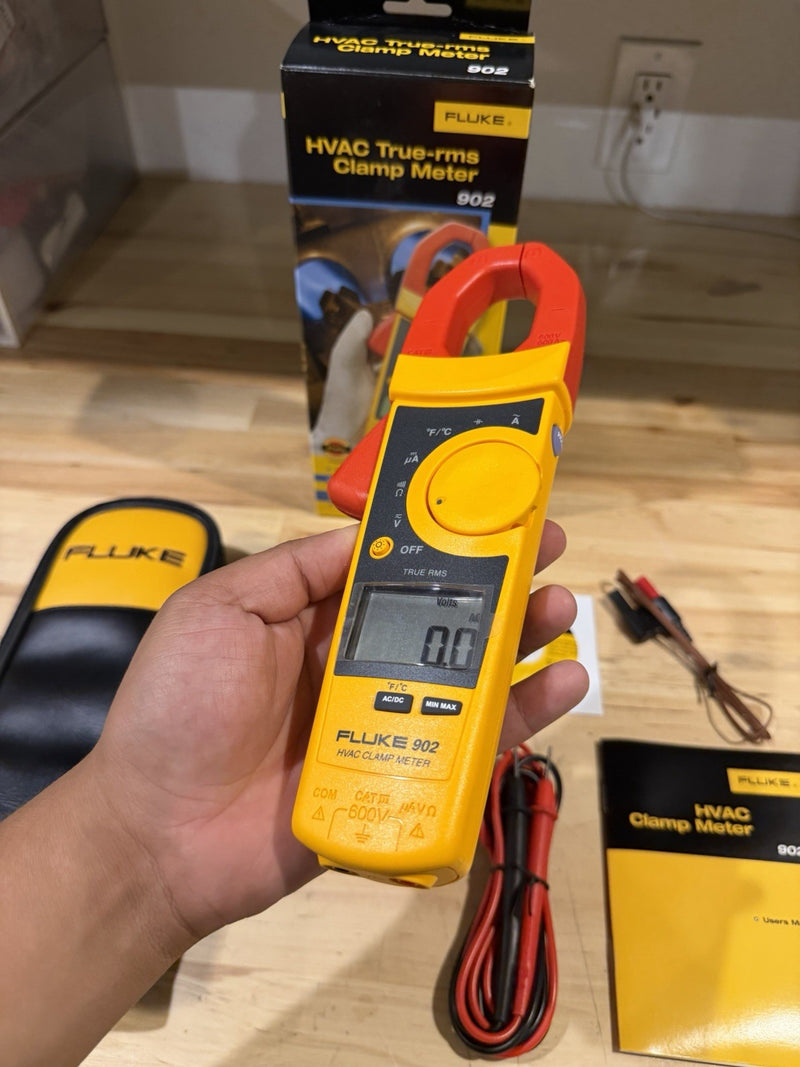 FLUKE 902 TRUE RMS HVAC CLAMP METER WITH CASE & LEADS RARE