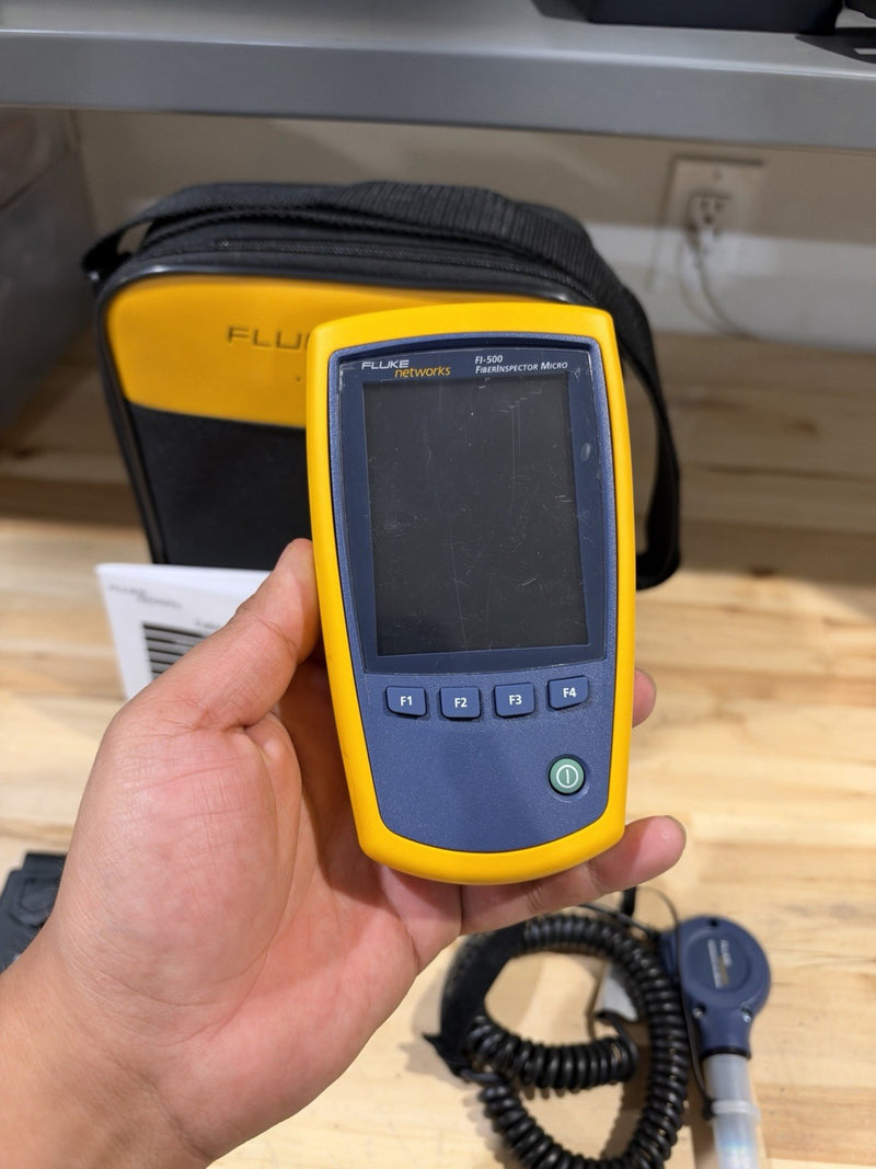 FLUKE NETWORKS FI-500 FIBER-INSPECTOR MICRO KIT W/  ACCESSORIES (TESTED)