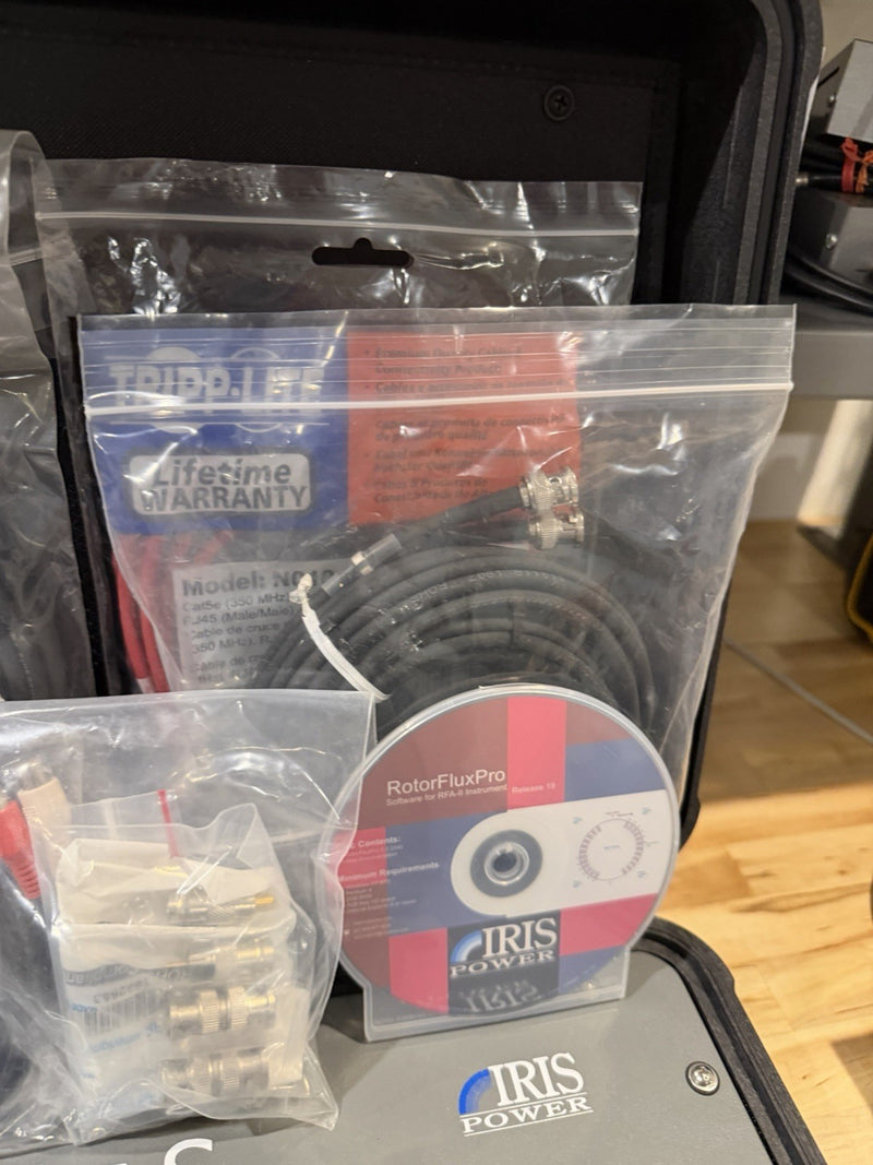 IRIS POWER RFAII-S MAGNETIC FLUX ANALYZER WITH ACCESSORIES TESTED