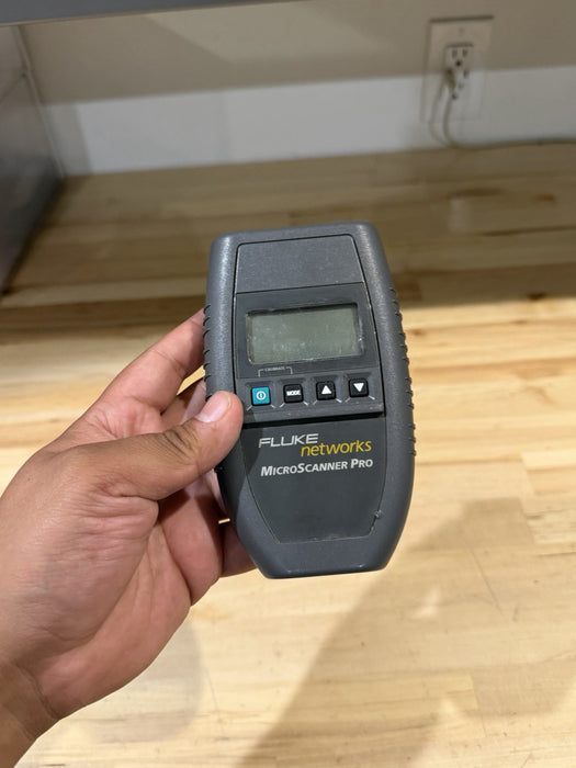 FLUKE NETWORKS MICROSCANNER PRO CABLE VERIFIER TESTED