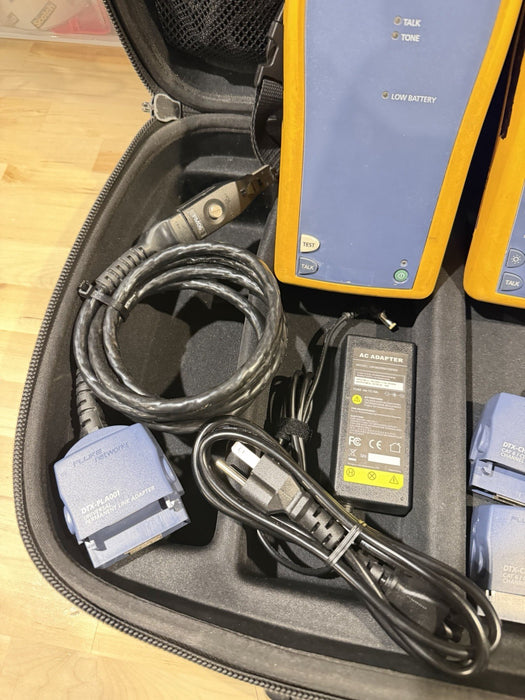FLUKE DTX-1200 CABLE ANALYZER KIT W ACCESSORIES (TESTED) SHIPS FREE