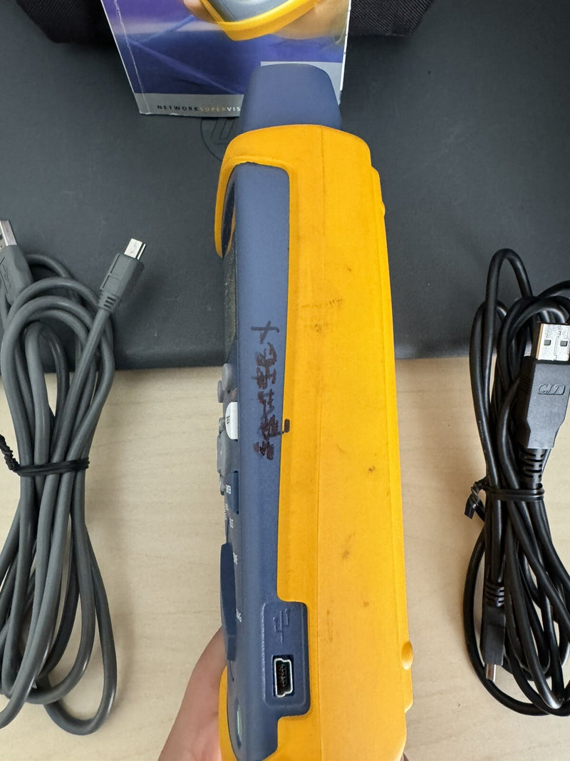 FLUKE NETWORKS CABLEIQ QUALIFICATION TESTER WITH BAG & CABLES