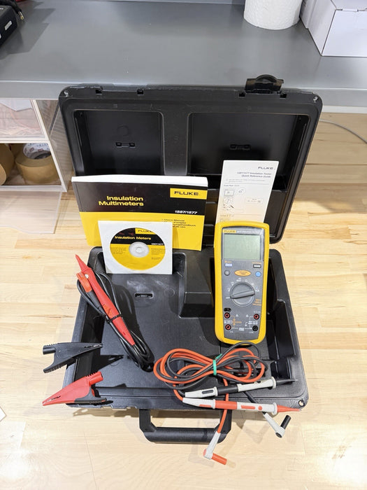 FLUKE 1577 INSULATION MULTIMETER W/ LEADS & CASE (TESTED) SHIPS FAST NEW SEALED