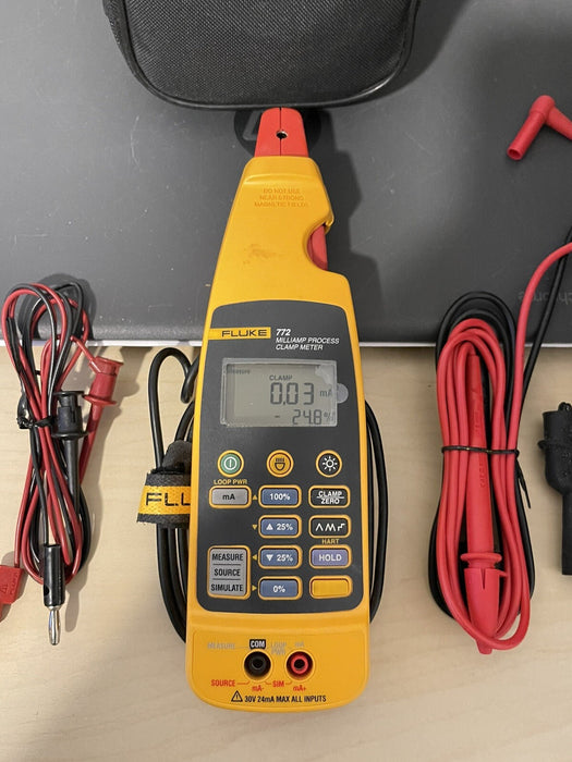 FLUKE 772 MILLIAMP PROCESS CLAMP METER WITH LEADS & BAG