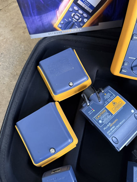 FLUKE NETWORKS DTX-1800 CABLE ANALYZER W/DTX-SFM2 DTX-MFM2 DTX-PLA002 (TESTED)