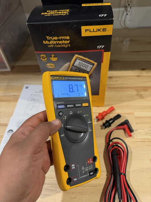 FLUKE 177 TRUE RMS DIGITAL MULTIMETER & TEMPERATURE (NEW FACTORY SEALED)MFD 2025