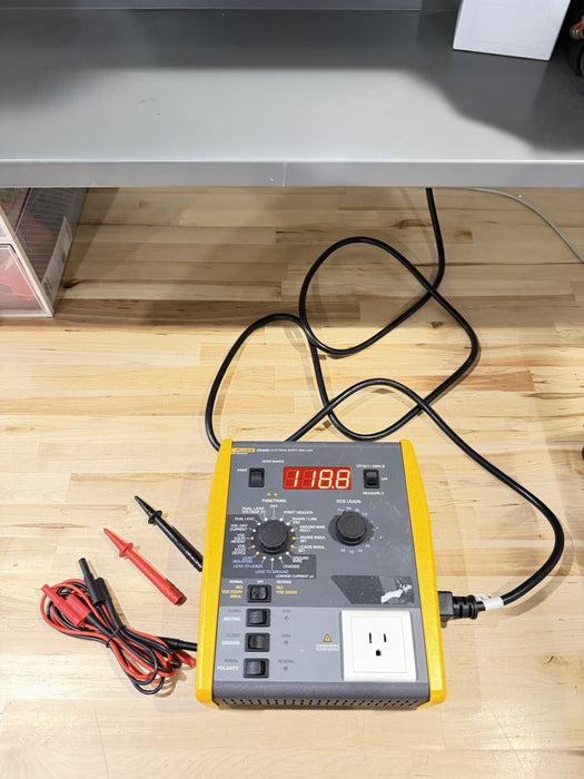 FLUKE BIOMEDICAL ESA601 ELECTRICAL SAFETY ANALYZER TESTER CALIBRATED 2025