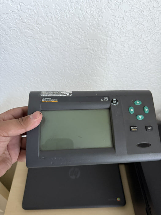 FLUKE 1620A DEWK DIGITAL THERMOMETER-HYGROMETER FOR PARTS